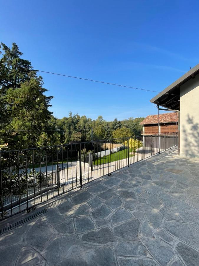 Al Laghetto La Morra Bed & Breakfast Exterior photo