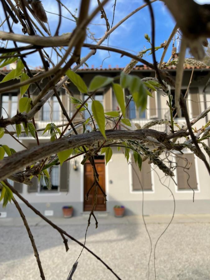 Al Laghetto La Morra Bed & Breakfast Exterior photo